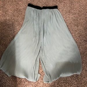 Stretchy pants, dress pants